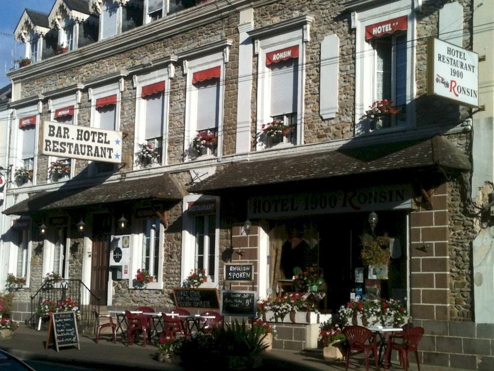 Hotel Ronsin Fresnay-sur-Sarthe Exterior photo